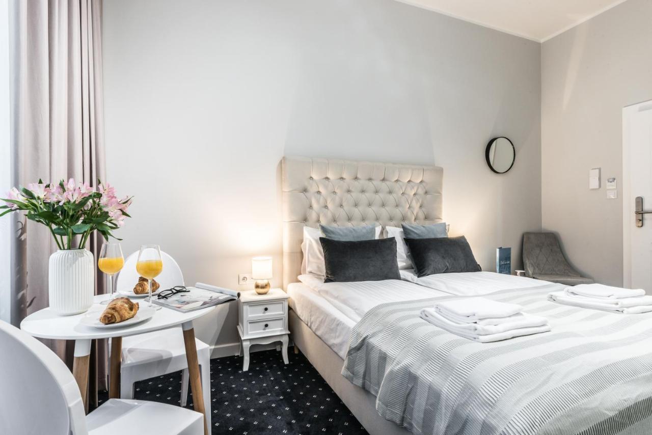 Serenity Aparthotels - Old Town Poznan By Friendly Apartments Exterior photo