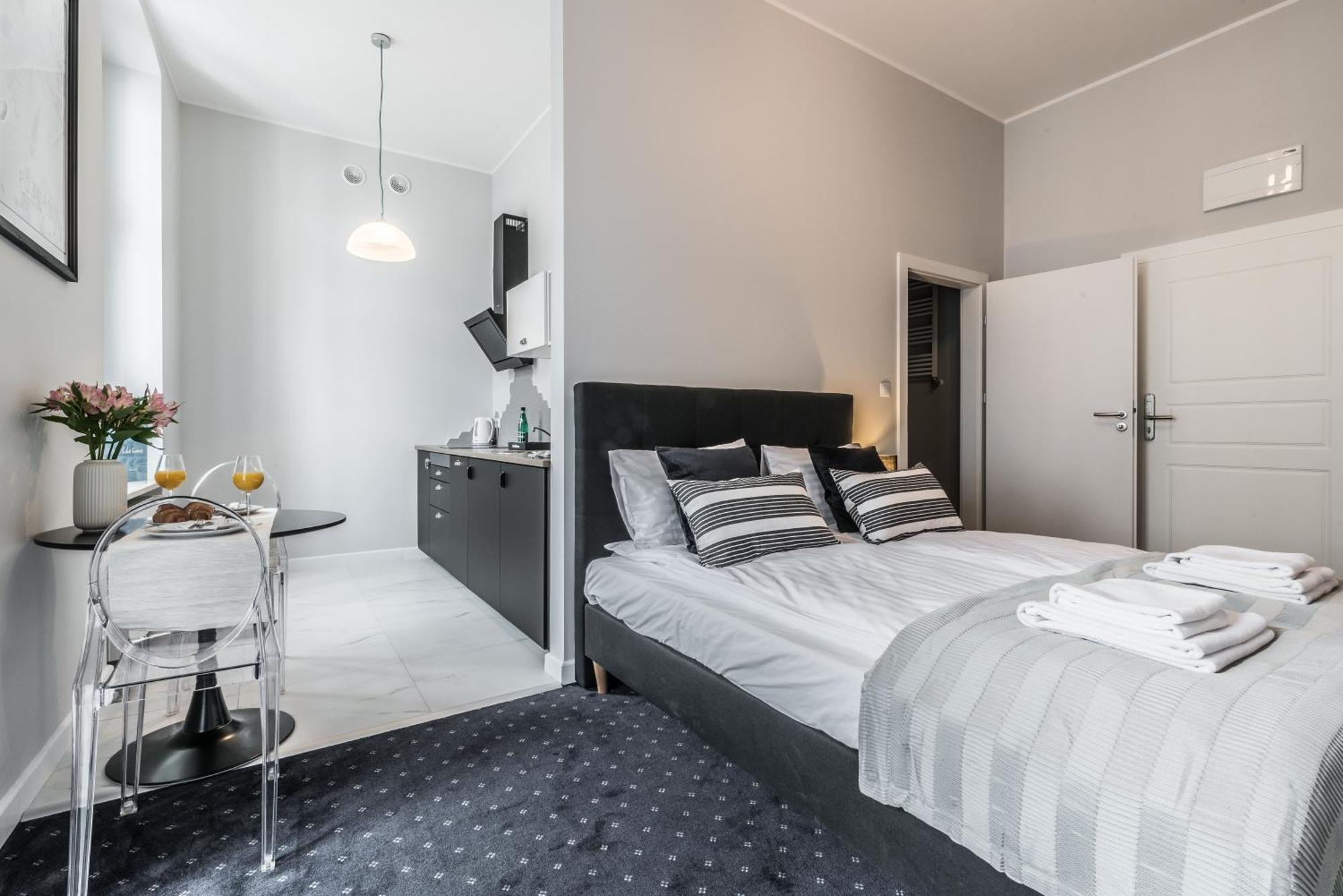 Serenity Aparthotels - Old Town Poznan By Friendly Apartments Exterior photo